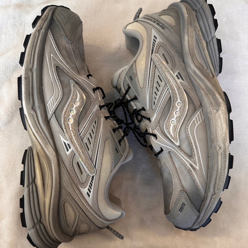 Saucony Mens Costs Collab Intersteller Grey Rare Saucony Mens Costs Collab Intersteller Grey Rare